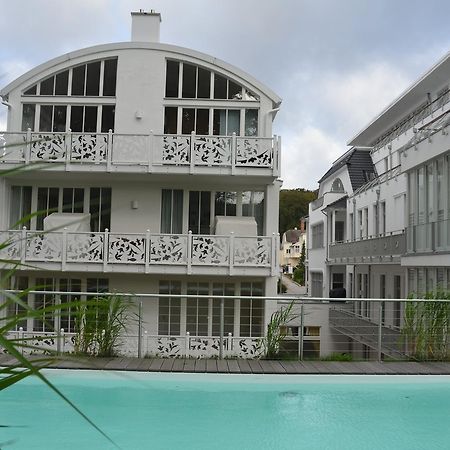 Villa "Johanna" Sellin - Wg12 Mit Kamin Und Zwei Balkonen Экстерьер фото
