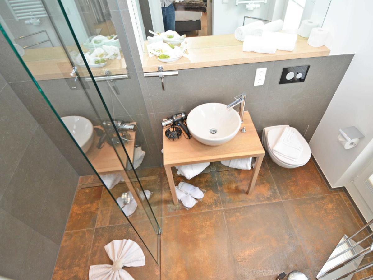 Villa "Johanna" Sellin - Wg12 Mit Kamin Und Zwei Balkonen Экстерьер фото
